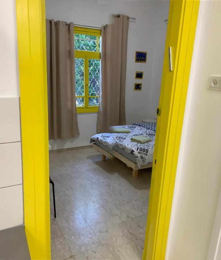 Apartment Comfy - For A Quiet, Family Holiday Without Parties Haifa Exterior foto